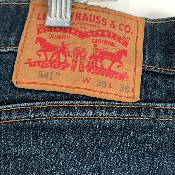 Levi’s 541 Darker Denim Jean 35”x36” Needs Repair - Picture 6 of 8